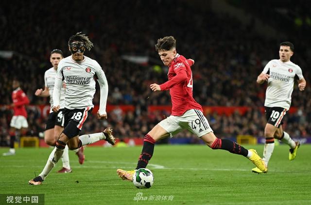 季表现突出 季表现突出